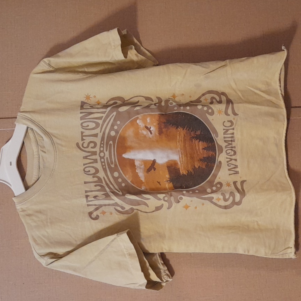 Social Culture Yellowstone Crop Top